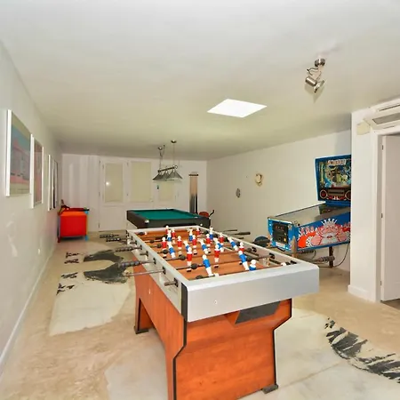Art With Pool Casa vacanze *