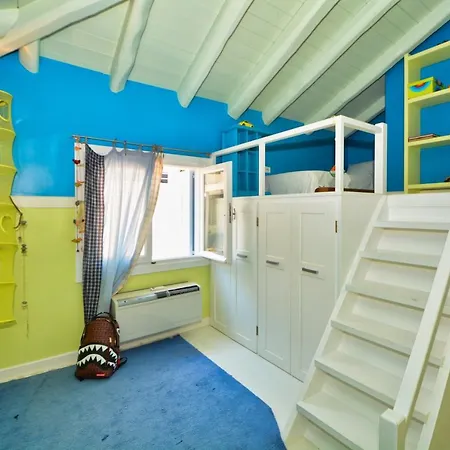 Casa vacanze Art With Pool